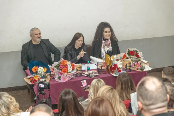 Održana promocija romana ”OŽILJCI NA DUŠI” Jovane Čebo
