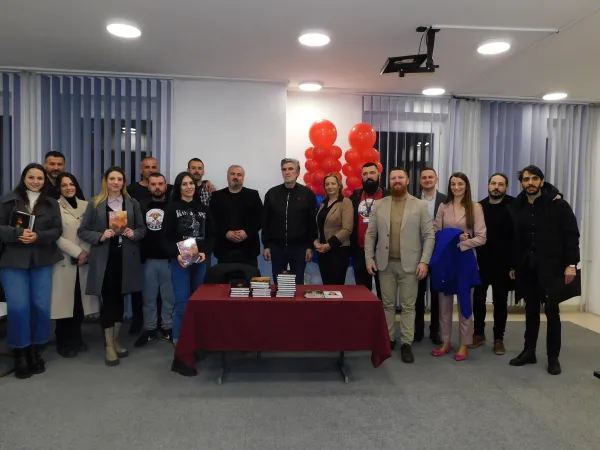 Pale: Održana promocija VILE SA KOŠARA i zbirke duhovnih pjesama RADOST POKAJANjA, autora Nevena Milakovića