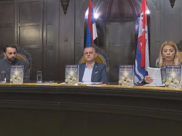 Banjaluka: Promovisana knjiga “Šavovi”