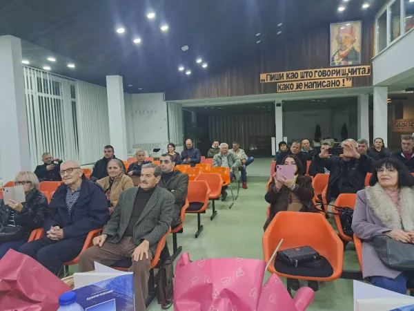 Održana promocija zbirke pjesama ”RANjENI PJESNIK” autora Sime Ilića Simeka
