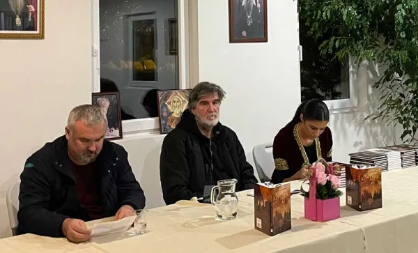 Bar:Promovisana zbirka Vila sa Košara Nevena Milakovića
