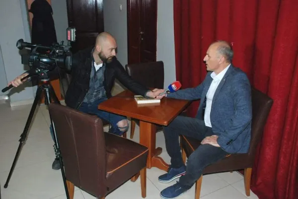 Intervju sa književnikom Željkom Nestorovićem