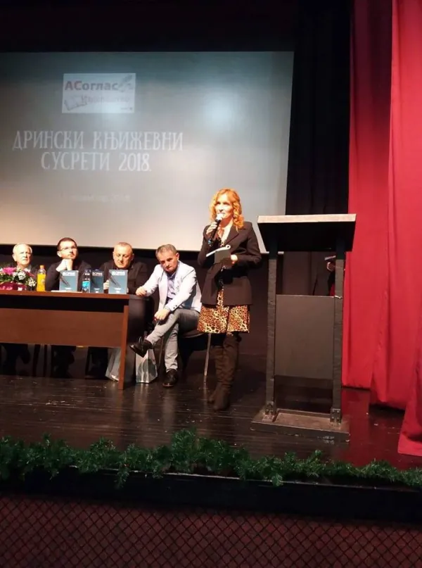 Slavojka Bubić: Biti pjesnik je od Boga dar