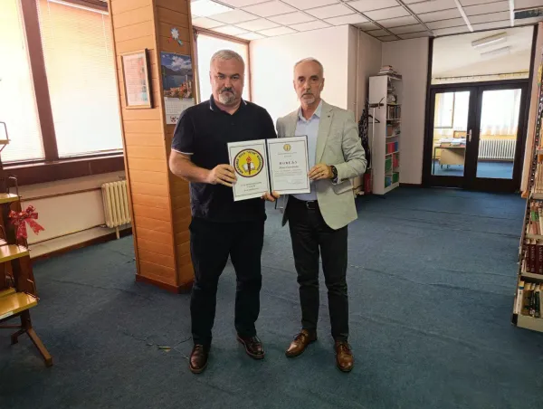 ODRŽANI 15. LUČINI SUSRETI U VLASENICI: Dejanu Spasojeviću uručena „Lučina povelja“