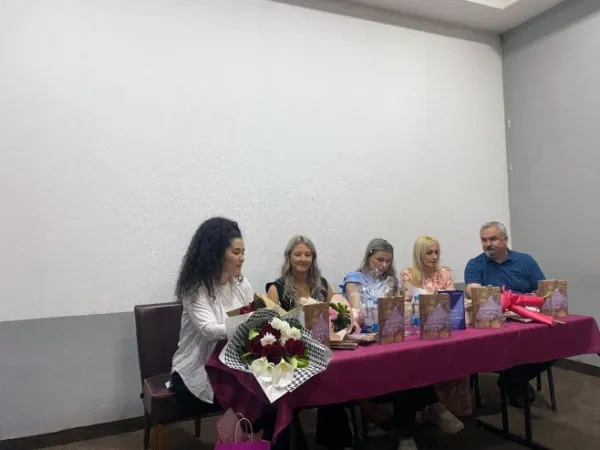 Predstavljena zbirka poezije Sare Ćokić